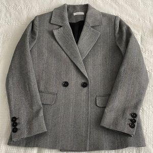 Anine Bing Blazer. Gray Herringbone pattern. Size small.